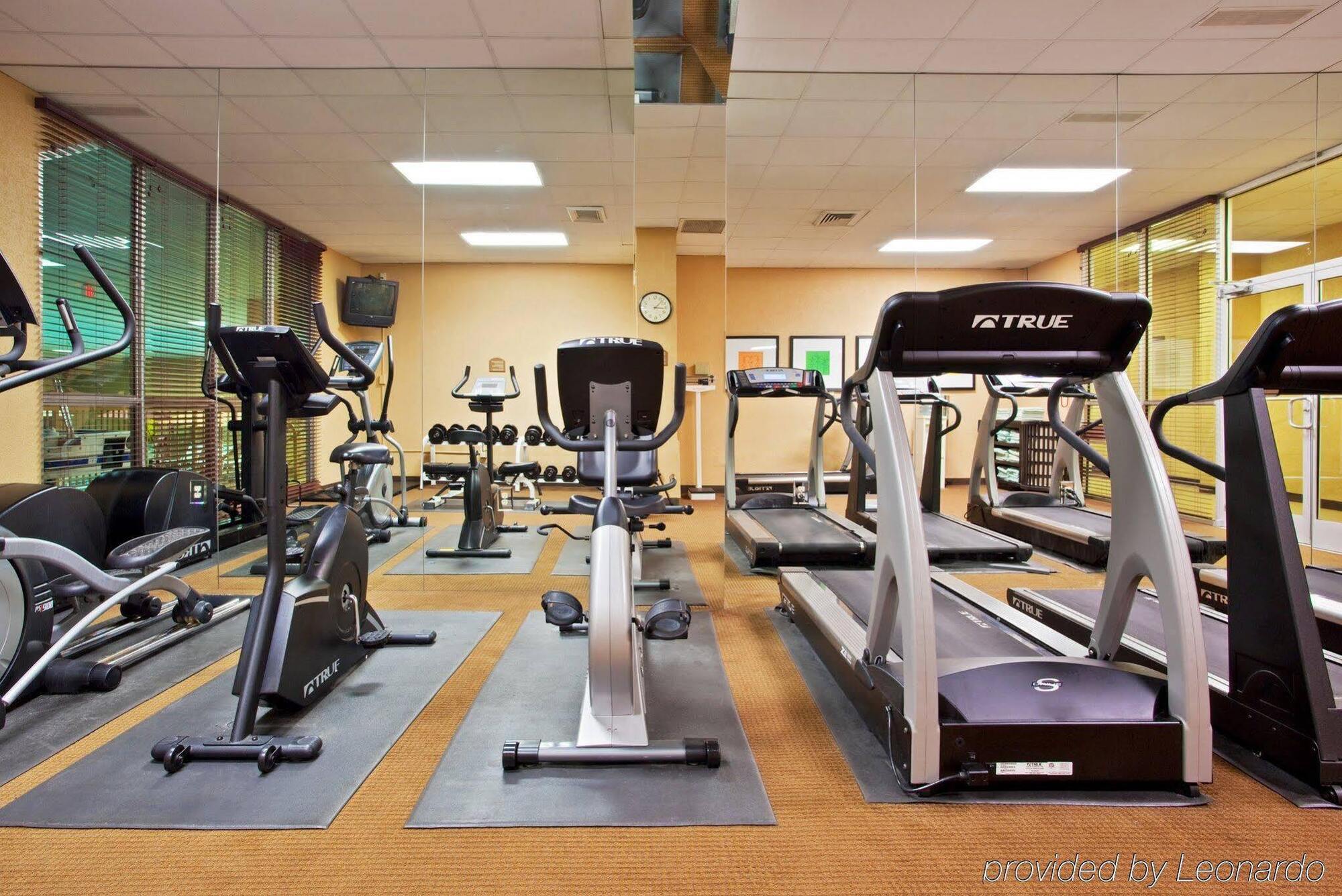 Best Western Plus Strongsville Cleveland Exteriör bild