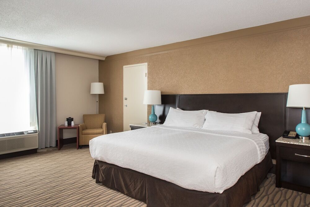 Best Western Plus Strongsville Cleveland Exteriör bild